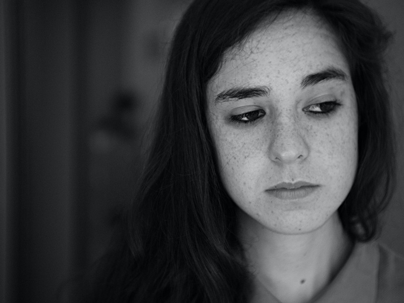 γυναίκα μοιράζεται μια μέρα με την κατάθλιψη