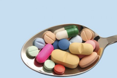 φωτογραφία που απεικονίζει ένα κουτάλι γεμάτο με φάρμακα
